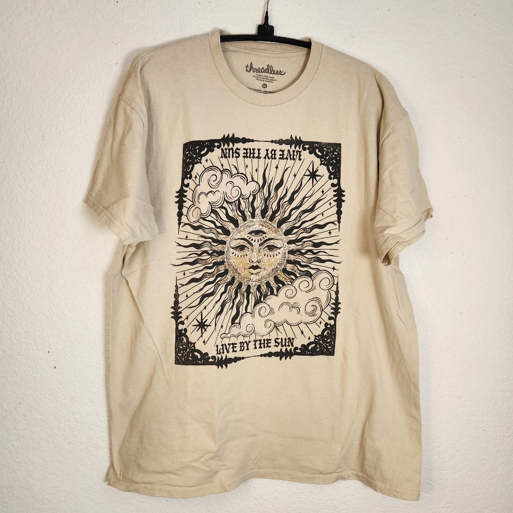 Threadless Cream Live By The Sun Graphic T-Shirt, Size XL‎